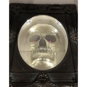 Gemmy Mystical Mirror w/Talking 3D Skull & Scary Sounds Halloween Prop